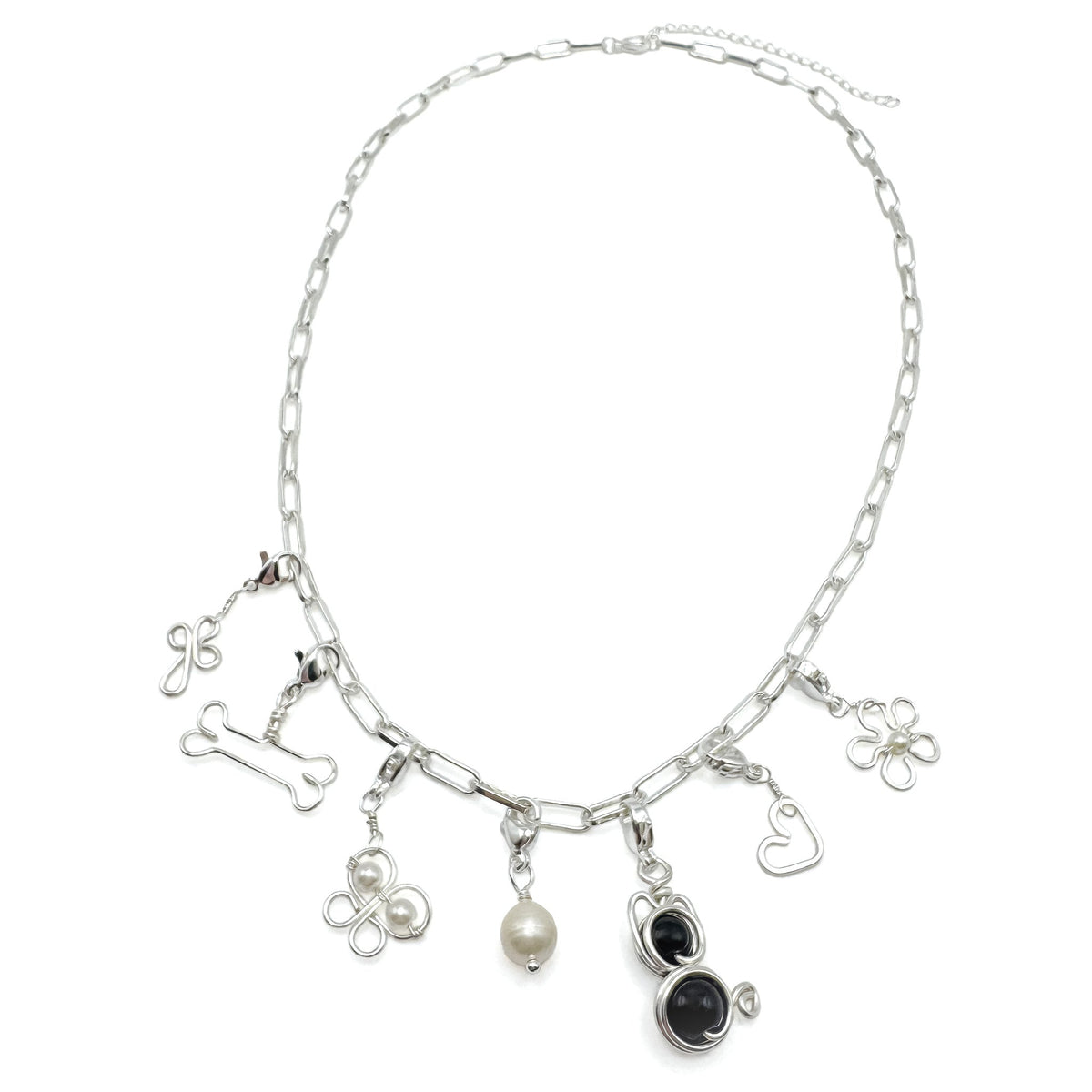 Charming silver necklace